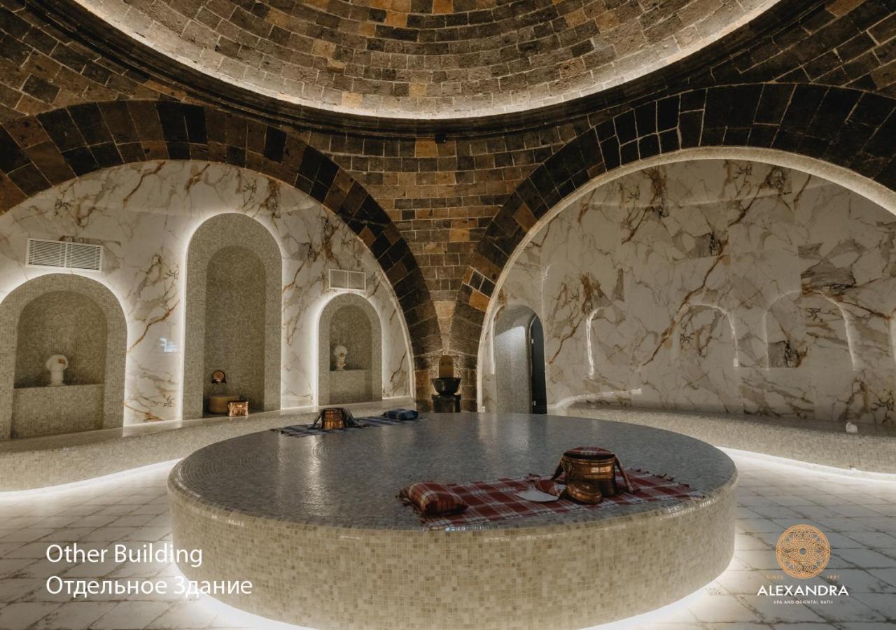 Radisson Hotel & Spa Γκιουμρί Εξωτερικό φωτογραφία