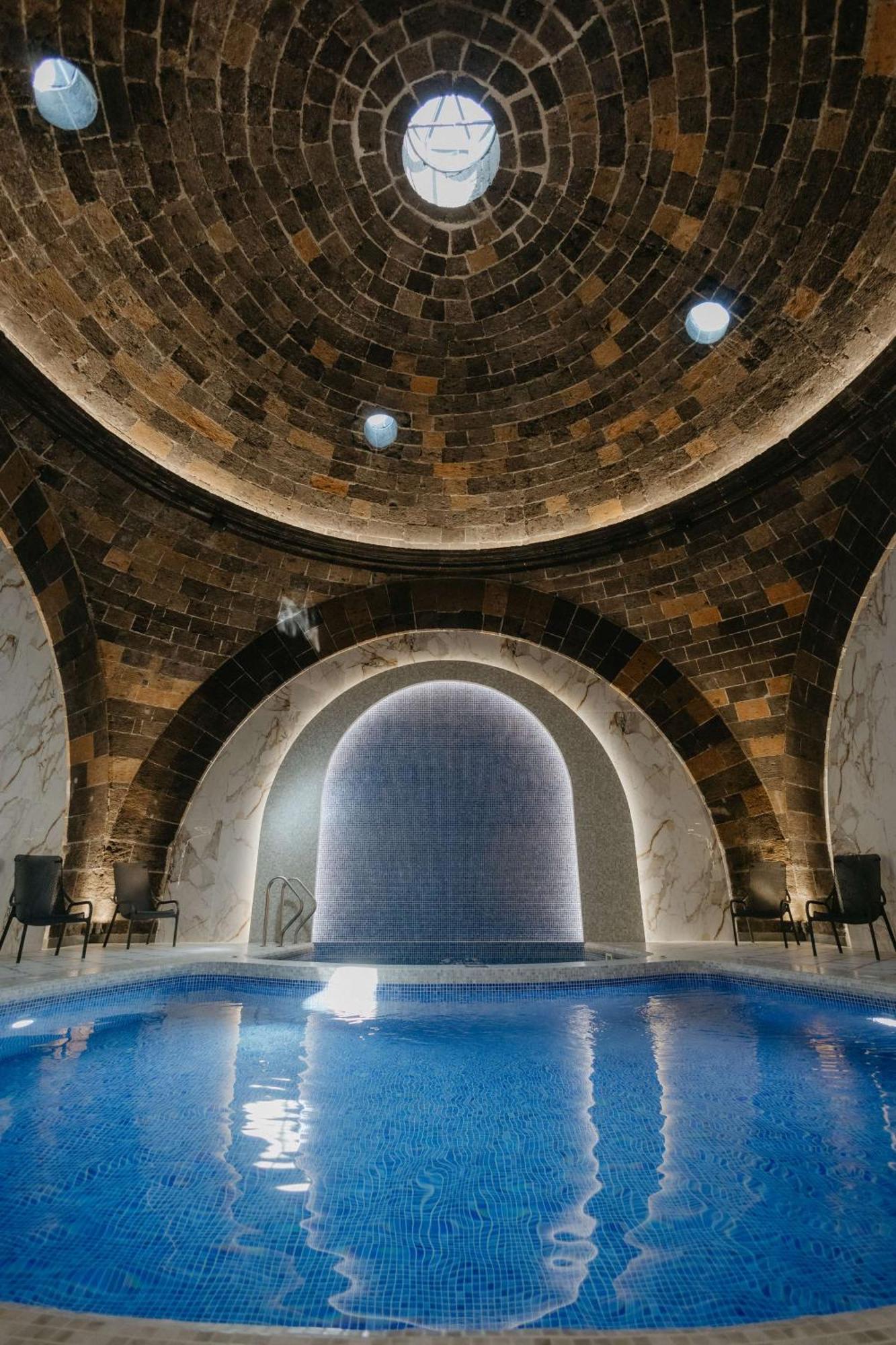 Radisson Hotel & Spa Γκιουμρί Εξωτερικό φωτογραφία